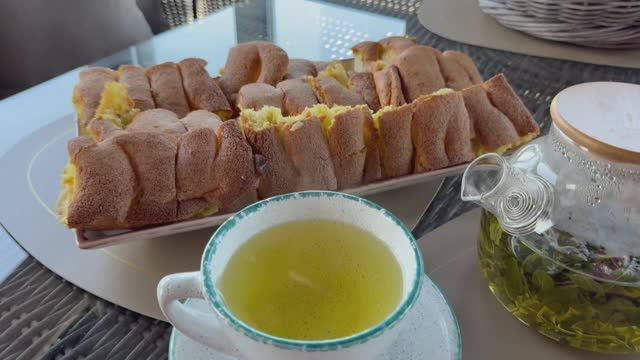 Невероятно воздушная ШАРЛОТКА с яблоками🍏