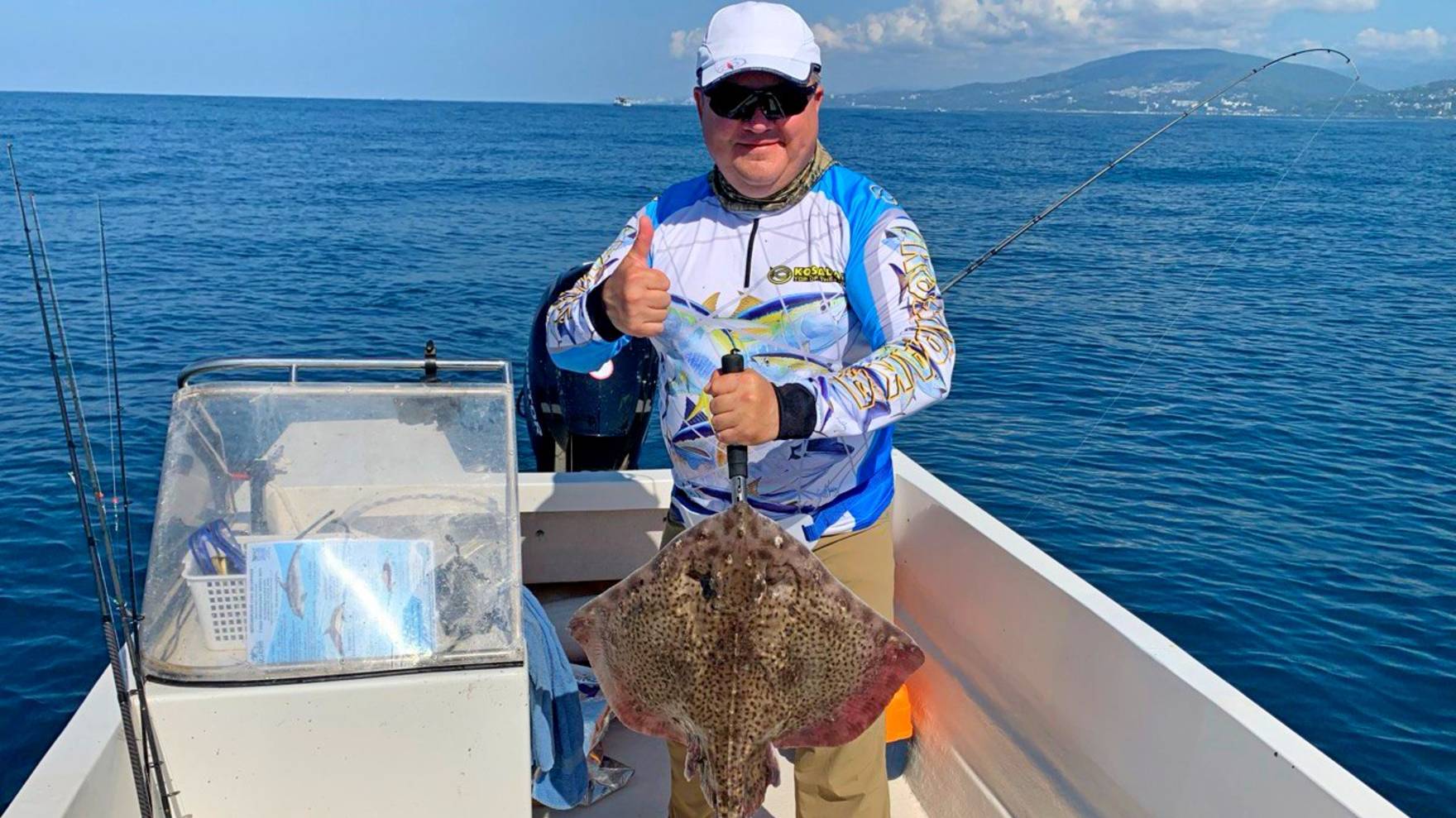 Сергей невероятно удачлив. Трофейная рыбалка 22.08.2025 г. смотреть онлайн