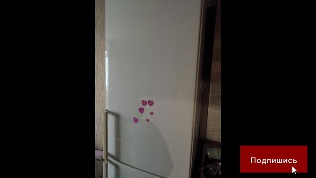 Мини обзор на квартиру в 3 часа ночи и на храпящий холодильник 🤣 это конечно был треш в первые дни! смотреть онлайн