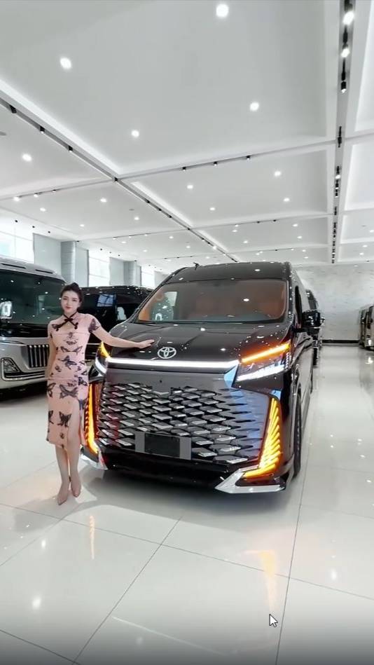 Toyota Hiace 7 смотреть онлайн