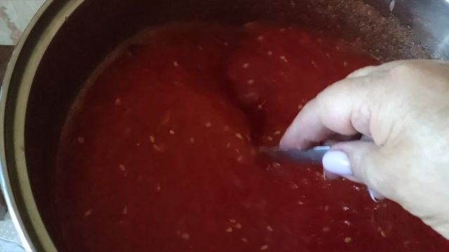 Просто и вкусно, кетчуп с болгарским перцем и чесноком... смотреть онлайн