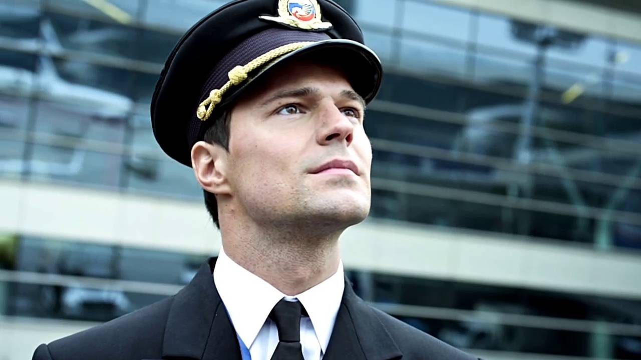 ТАМ ЗА ГОРИЗОНТОМ смотреть онлайн