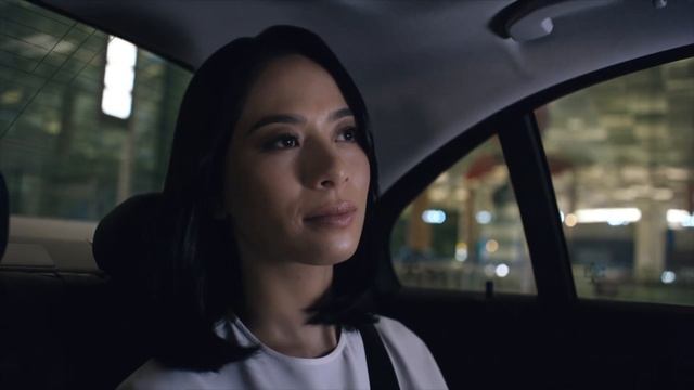 Новый выпрямитель для волос Dyson Corrale™. смотреть онлайн