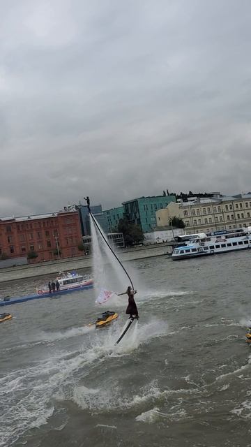 летфест в Москве 23.08.25 смотреть онлайн