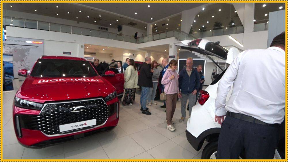 Китайцев разбирают.. Людей как в Ладе!