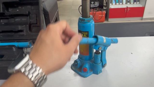 Домкрат Ярмак смотреть онлайн