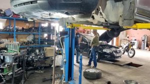 Mitsubishi ASX. Замена сцепление и амортизаторы передние