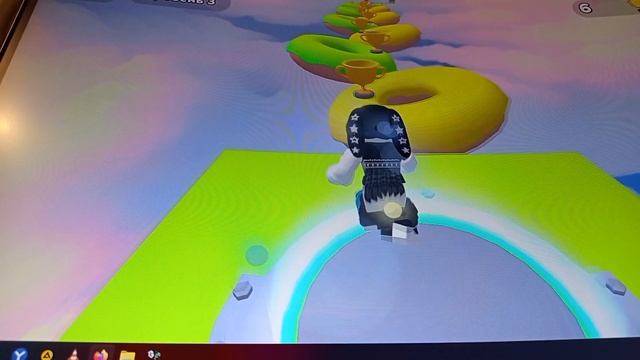 я играю в игру твоё обби! 3 уровень и с вами Амешка123!