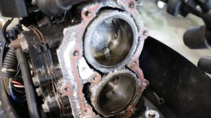 Лодочный мотор перегревается. Но контролька работает!