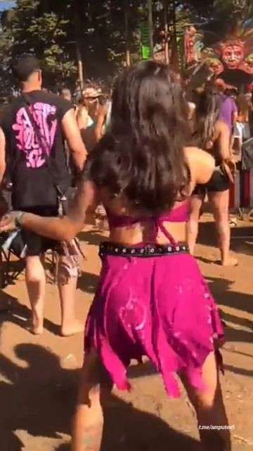 Amputee Rae смотреть онлайн