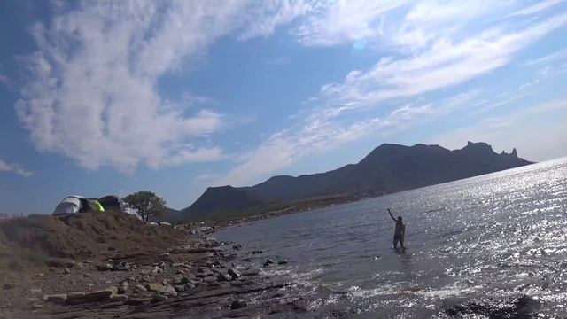 Крым часть 6 Лисья бухта смотреть онлайн