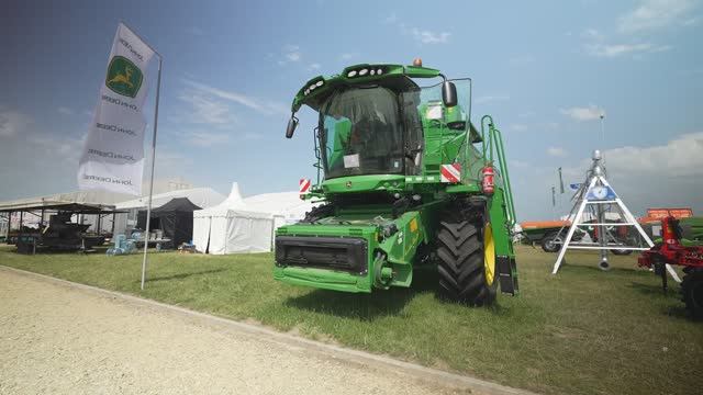 Золотая Нива 2024 - что показали на стенде АСТ