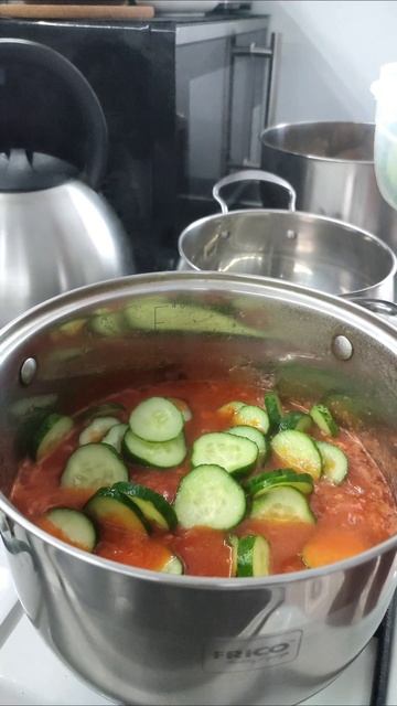 Очень вкусный салат на зиму из огурцов #shorts