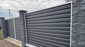 Забор-жалюзи Хард. Отзыв заказчика в Красноярске.