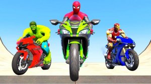 Гонка века на мотоциклах. Человек-паук против Халка и Железного Человека на спортивных мотоциклах!