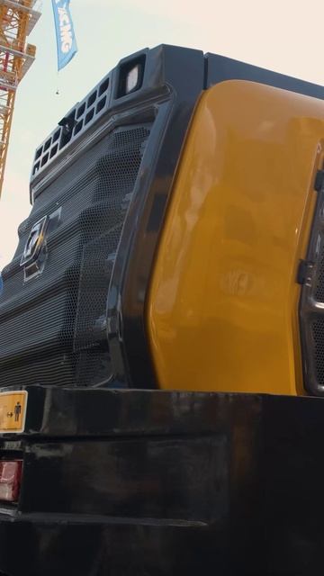 Обзор на крупнотоннажный погрузчик XCMG XC998 — Только важное (часть 1) смотреть онлайн