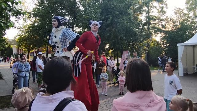🎪 Фестиваль уличного искусства «Пластилиновый дождь» — яркий праздник улиц Самары смотреть онлайн