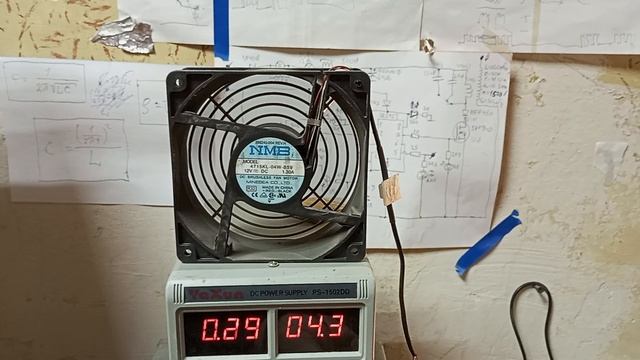 Анализ работы мощного серверного вентилятора NMB 12V 1.3A от регулируемого блока питания. Замеры UI