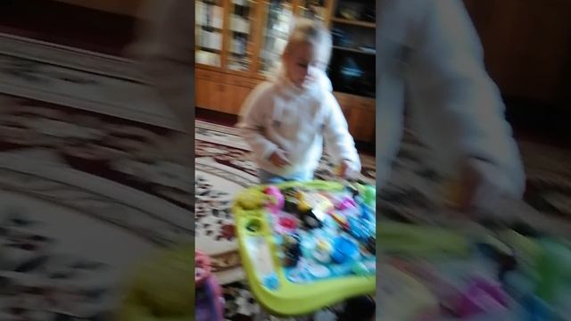 VID_20250823_185303.mp4 смотреть онлайн