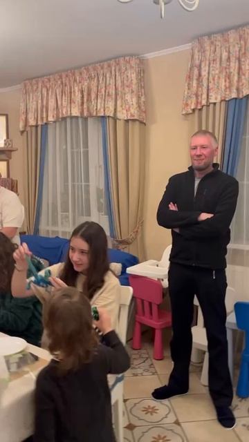 Поездка к детям в приют