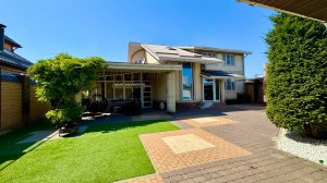 Всё остаётся!! Дом с ремонтом и техникой!!