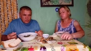 Жизнь в деревне. Праздник вечереет Начало ужина