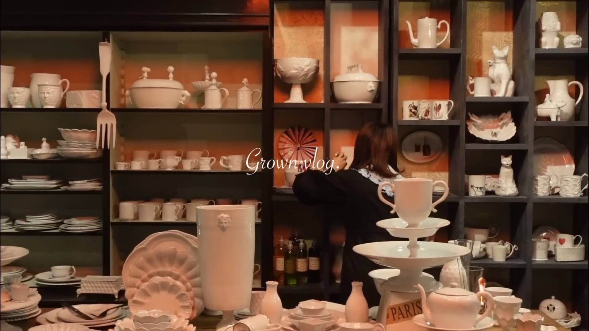 Grown vlog. Экскурсия любителя Франции и антиквариата по ретро-магазинам 🇫🇷 смотреть онлайн
