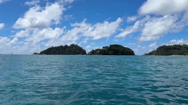 Прогулка на катере. Острова вблизи Порт-Виктория. Boat Trip. Islands Near Port Victoria.