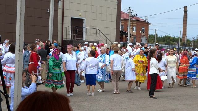 Марийский танец. Подсмотрен на ШИЙ КАНДЫРА-25. Видео Василия Хайбуллина смотреть онлайн