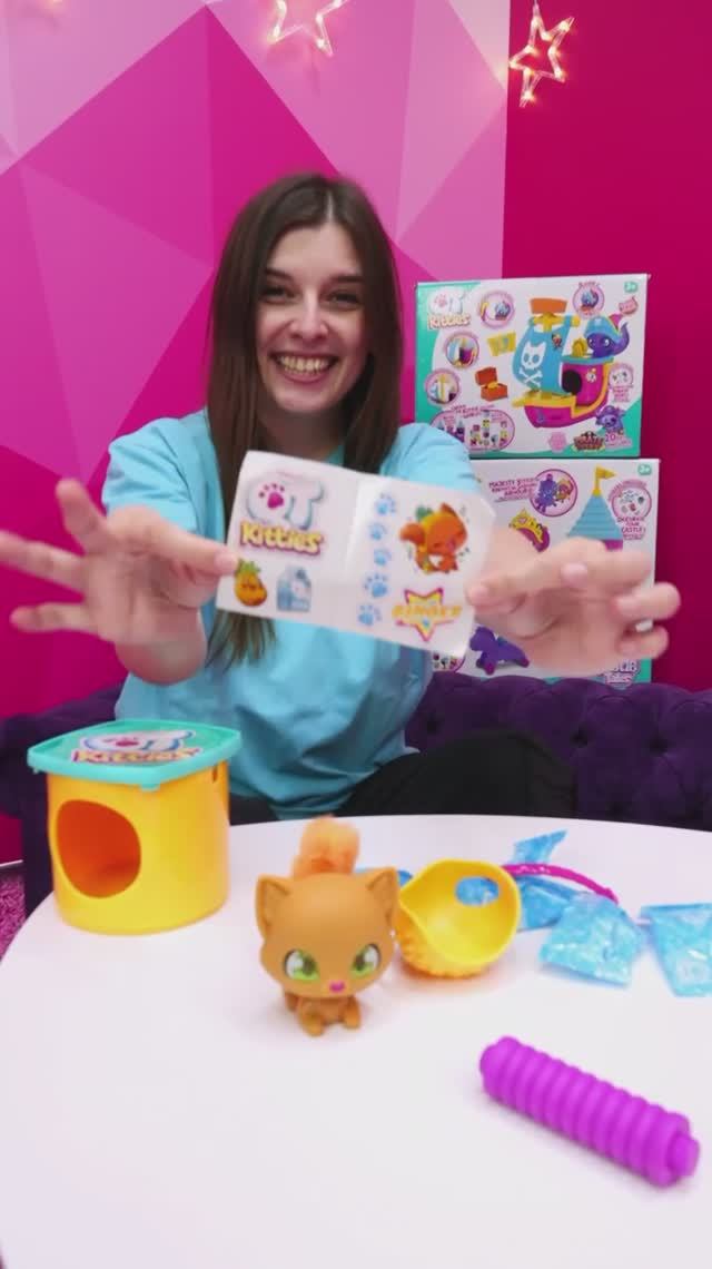 😻Что в коробке QT Kitties? СЮРПРИЗЫ и котенок в шапочке-ананасе! 🍍😀#игрушкидлядевочек #длядетей смотреть онлайн