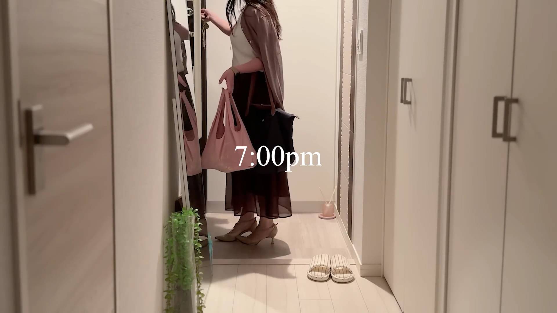 жизнь Нами Отменяю поездку домой | Провожу летние каникулы в своей одинокой квартире смотреть онлайн