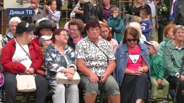 В деревне Пашозеро прошел праздник «Сказы Вепсского леса» смотреть онлайн