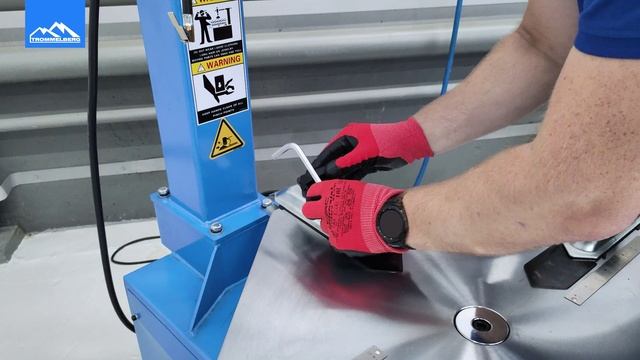 Шиномонтажный полуавтомат TROMMELBERG 1810B для дисков 10-23 дюйма (нар.) смотреть онлайн