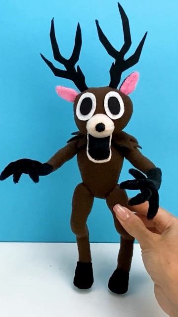 Олень из 99 НОЧЕЙ В ЛЕСУ и Культист в РОБЛОКС смотреть онлайн