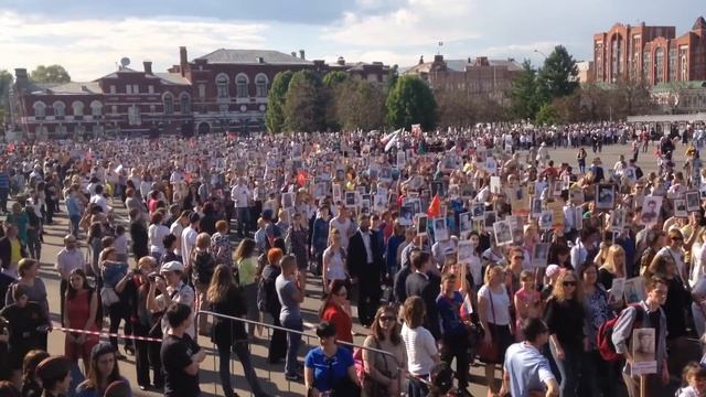 Бессмертный полк. Саратов. смотреть онлайн