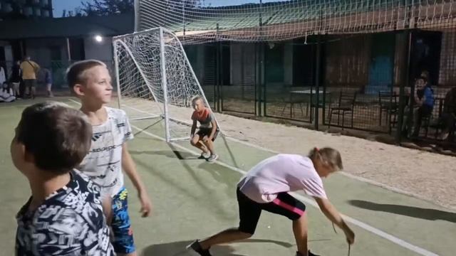 8 серия 17 отряда "Жемчужина" смотреть онлайн