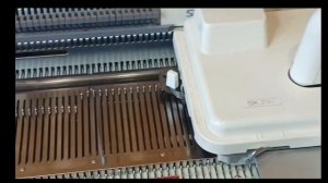 4х цветный орнамент со сменой нити в автоматическом режиме