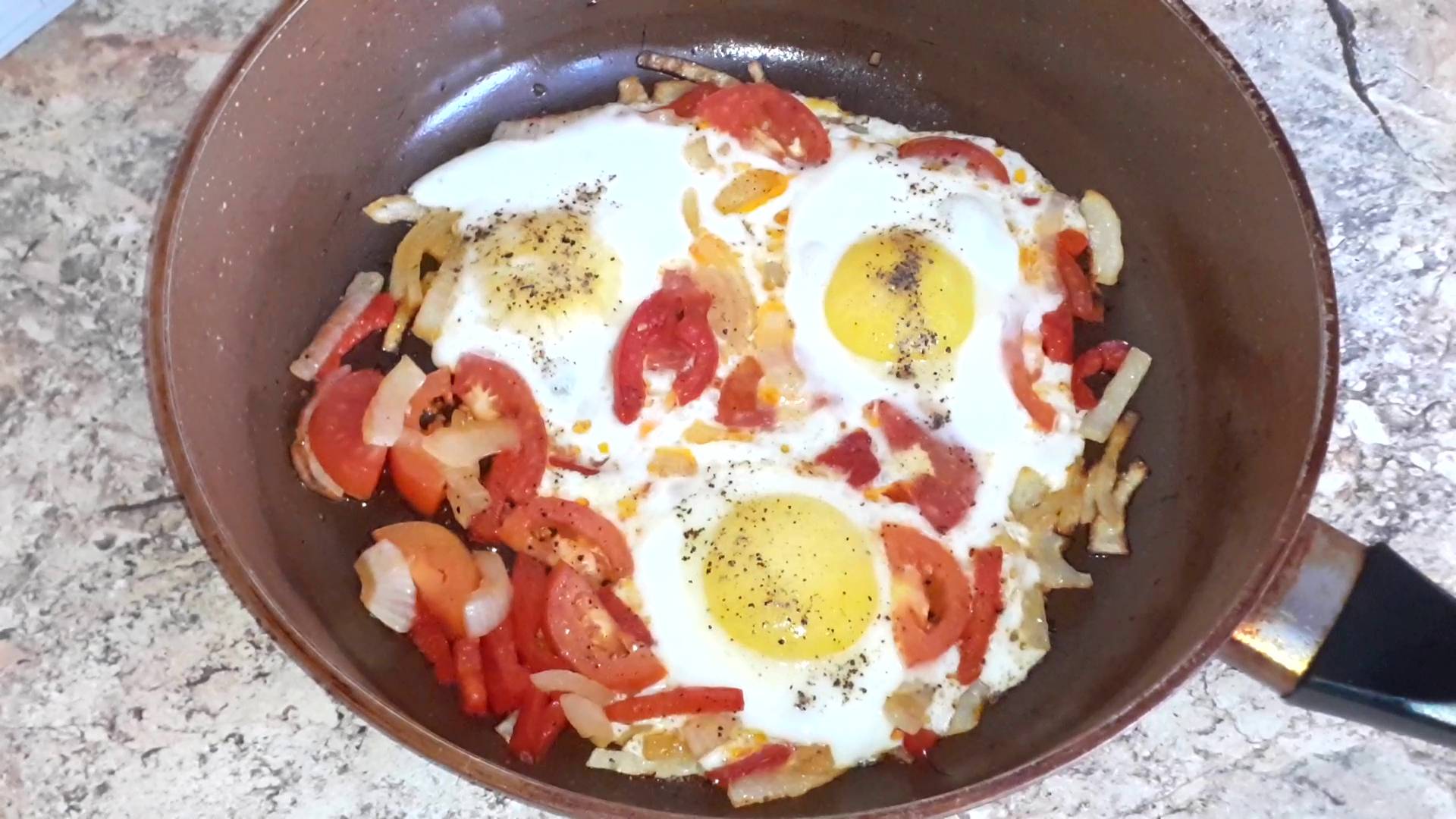 Яичница с овощами смотреть онлайн