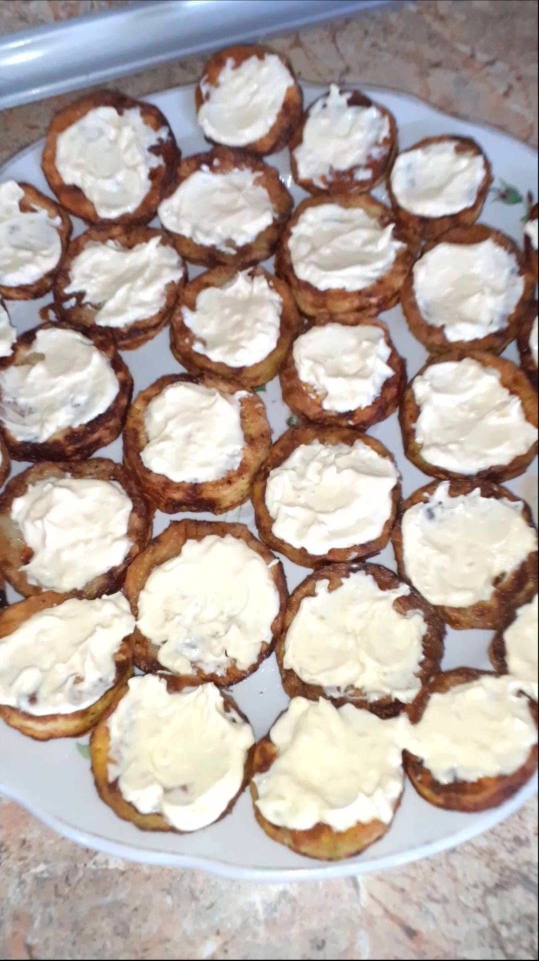 Вкусные жареные кабачки с майонезом и чесноком смотреть онлайн