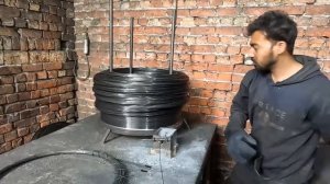 Изготовление гвоздей из корабельного железа. Пакистан