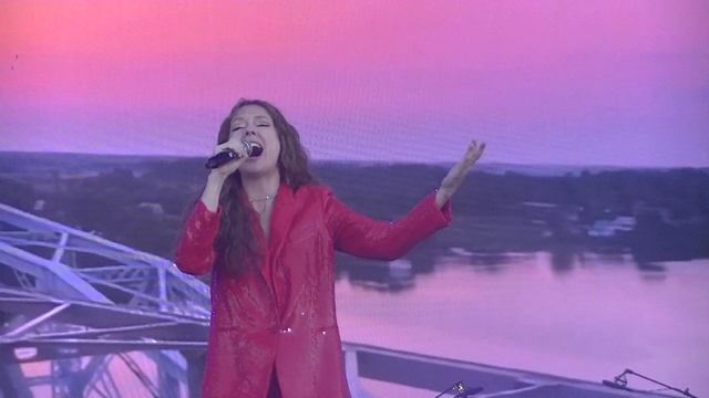 Течет река Волга. Современное исполнение. смотреть онлайн