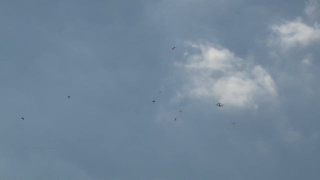 Парашютисты 2 смотреть онлайн