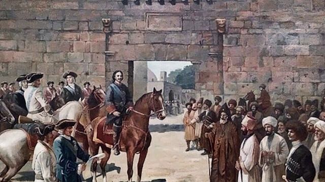 Вели Юсуфов рассказывает об архитектуре древнего Дербента смотреть онлайн