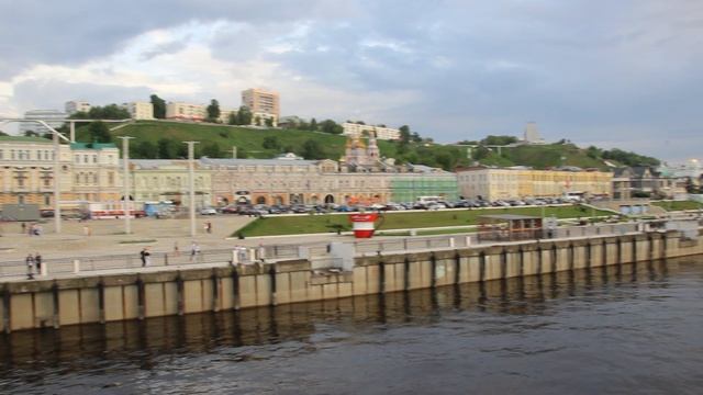 Русские круизы. Теплоход Константин Коротков уходит из Нижнего Новгорода! смотреть онлайн