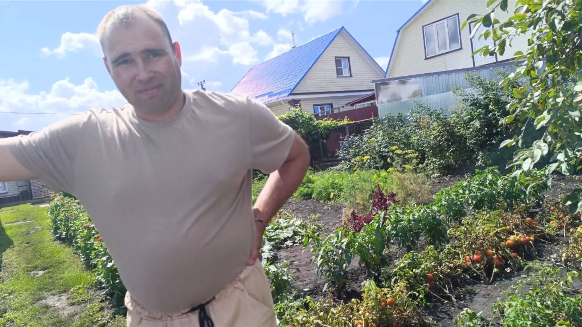 ГРУСТНО,МАМА УЕЗЖАЕТ/ДЕРЕВНЯ ПРОКОРМИТ И ДЕНЕГ ЗАРАБОТАЕМ смотреть онлайн