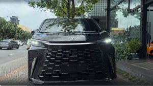 Lexus LM-350h 2025 обзор