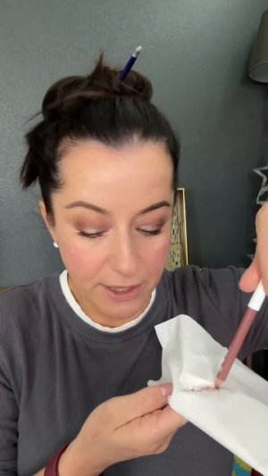 Красивый контур губ ТУПЫМ карандашом