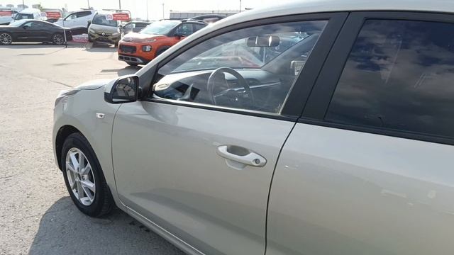 Kia Rio 1,6 л. Бензин АКПП (123 л.с.) 2020 смотреть онлайн