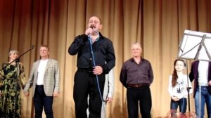 А жизнь, как клавиши