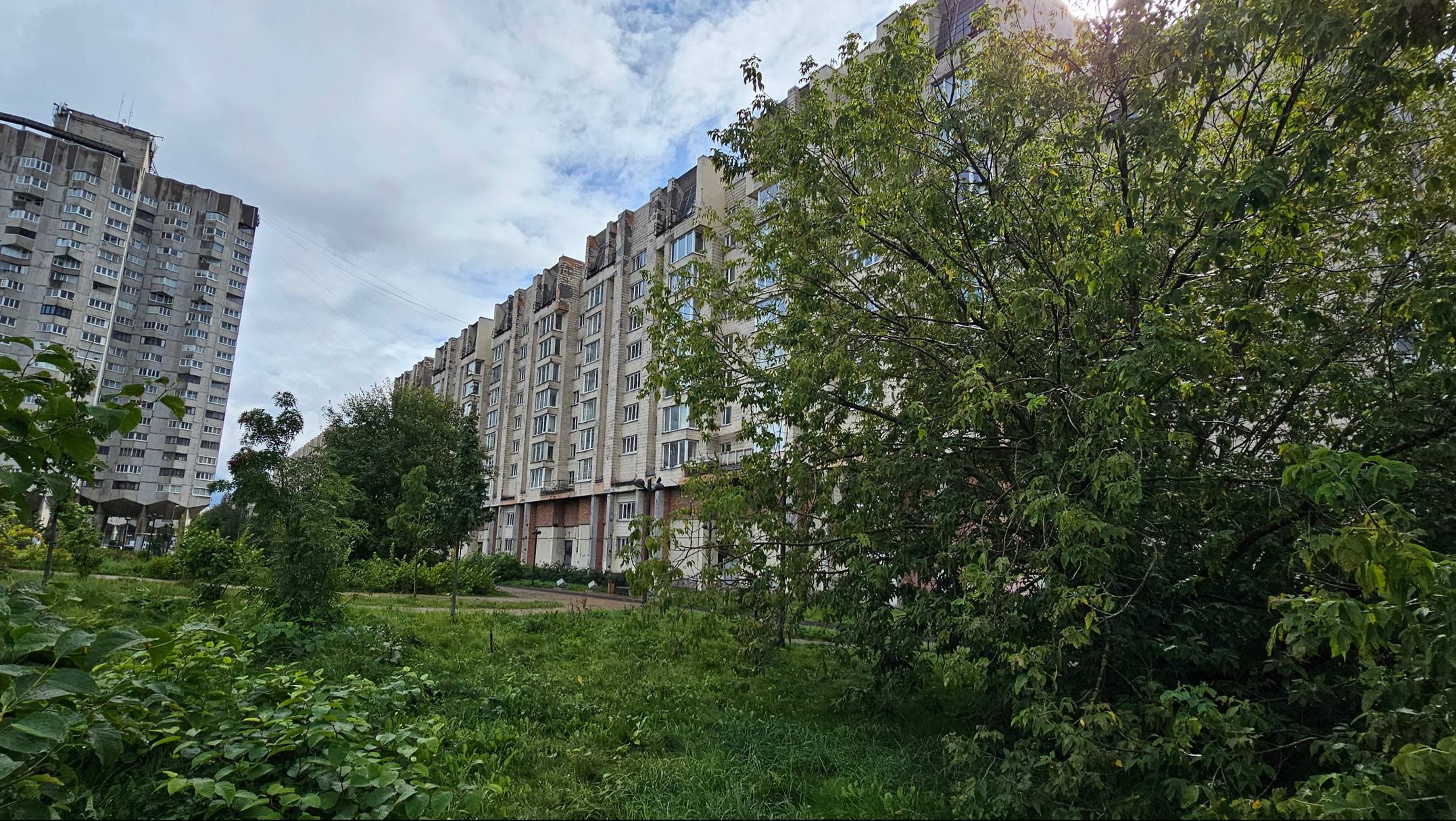 СПб, ул. Кораблестроителей д. 23, к. 1 (2-х к.кв.) аренда